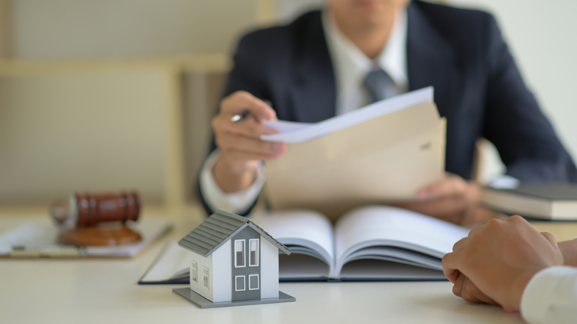 Derecho Urbano-Inmobiliario y de tierras