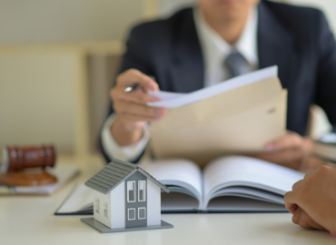 Derecho Urbano-Inmobiliario y de tierras
